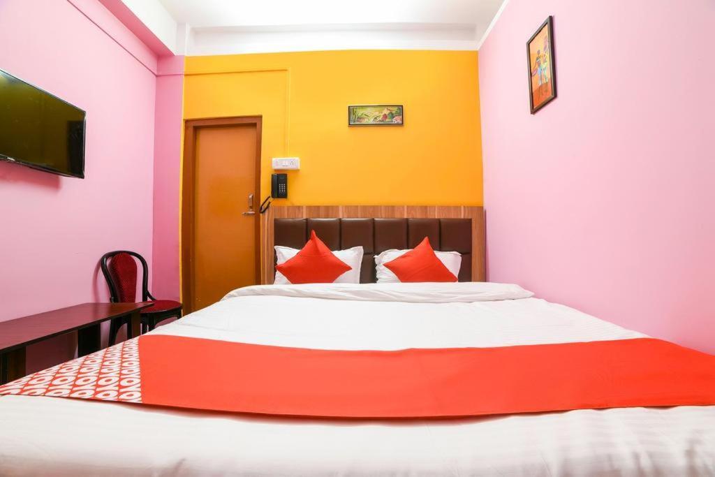 Maa Kamakhya Guest House Guwahati Buitenkant foto